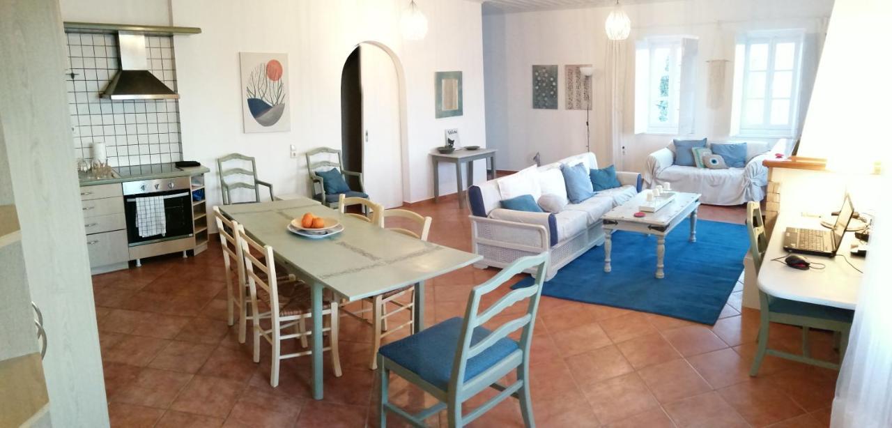 Pine Trees And Sea View Houses In Hydra - Daphne, Chloe, Myrto, Eleni 외부 사진
