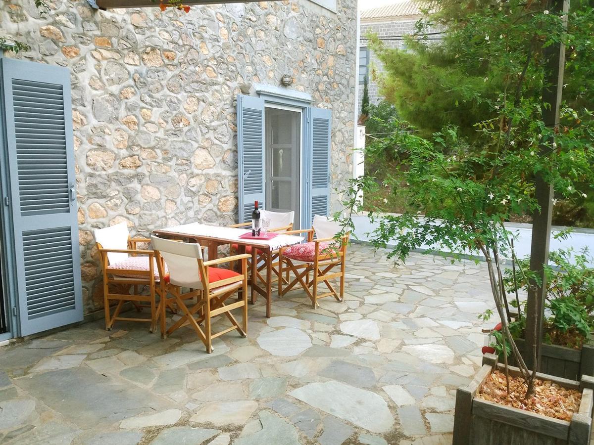 Pine Trees And Sea View Houses In Hydra - Daphne, Chloe, Myrto, Eleni 외부 사진