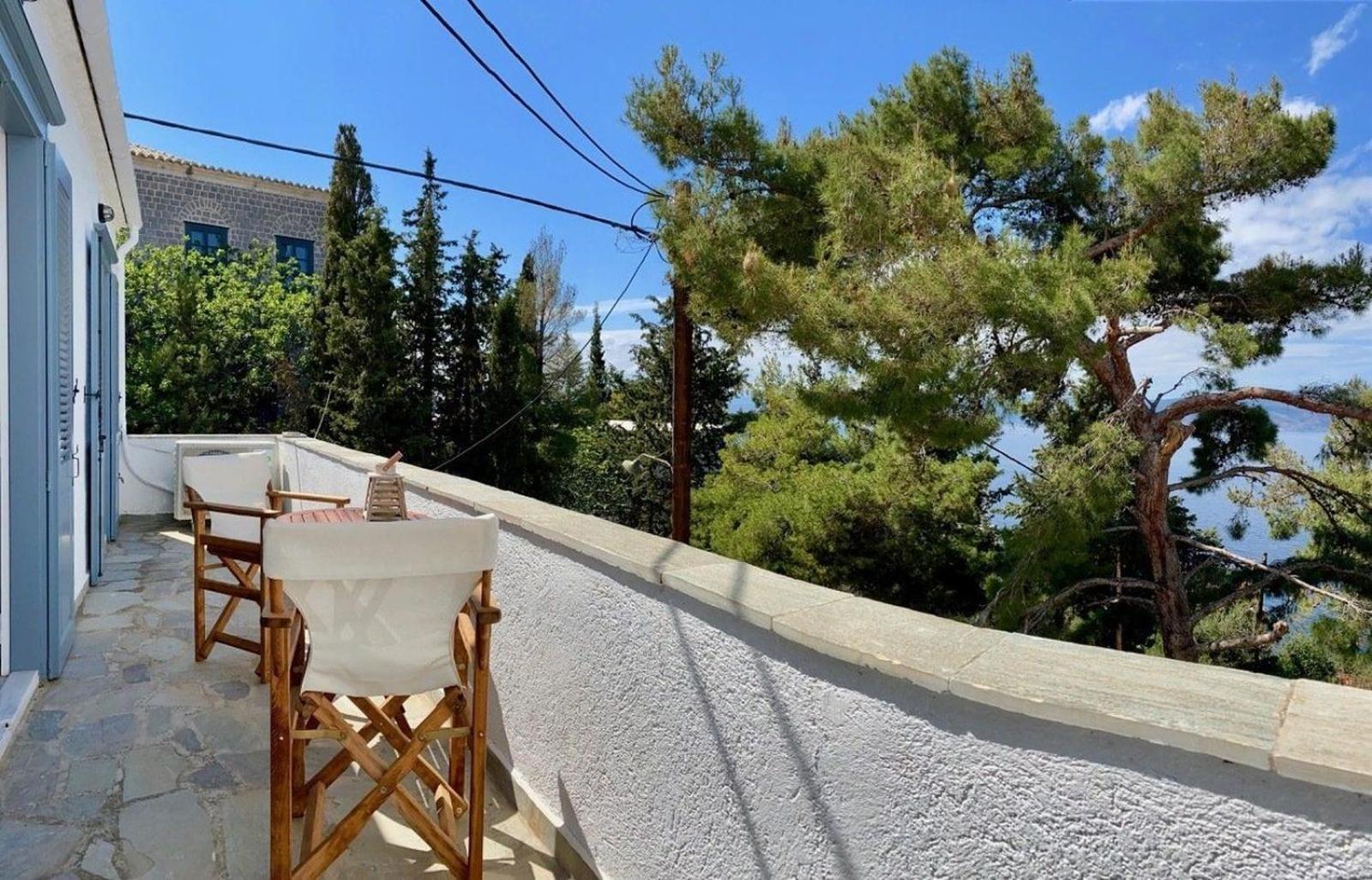 Pine Trees And Sea View Houses In Hydra - Daphne, Chloe, Myrto, Eleni 객실 사진