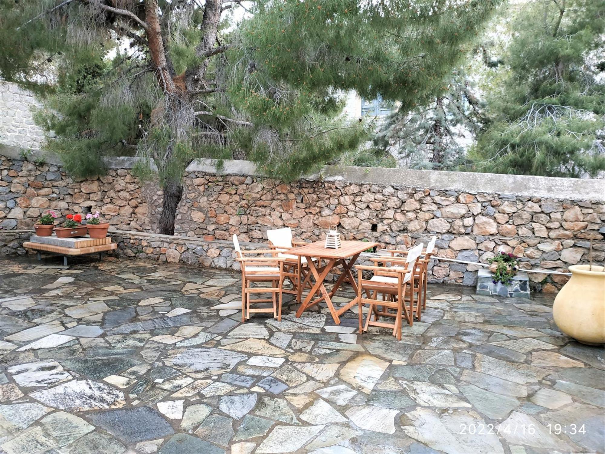 Pine Trees And Sea View Houses In Hydra - Daphne, Chloe, Myrto, Eleni 객실 사진